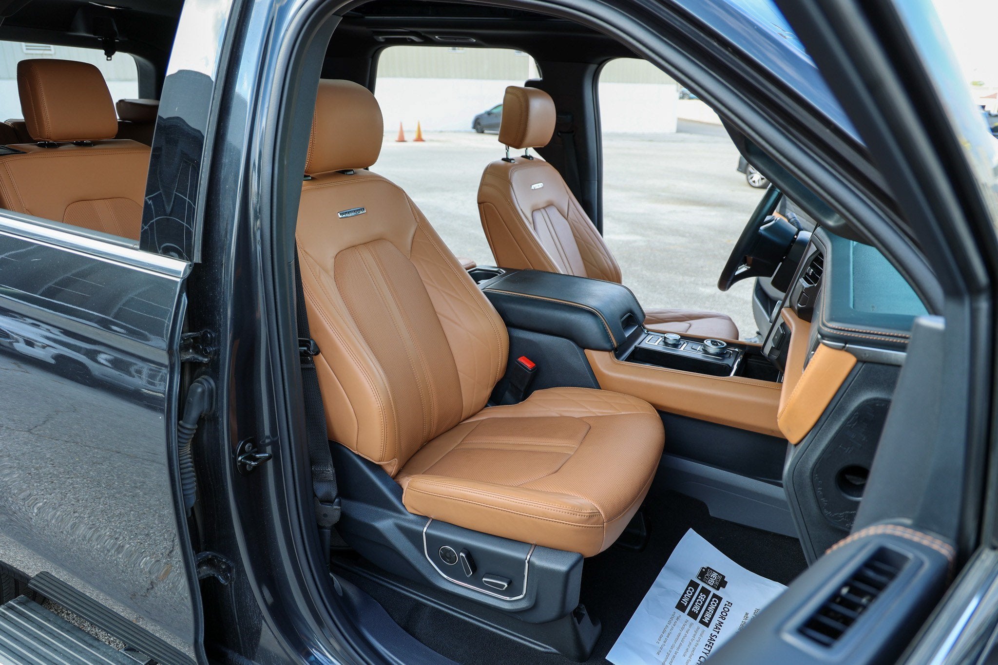 2024 Ford Expedition Platinum