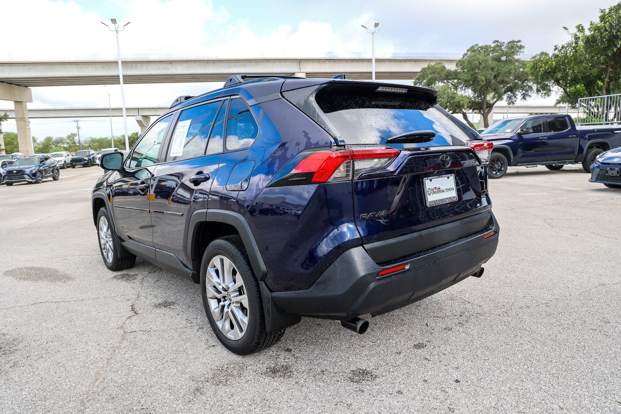 2024 Toyota RAV4 XLE Premium