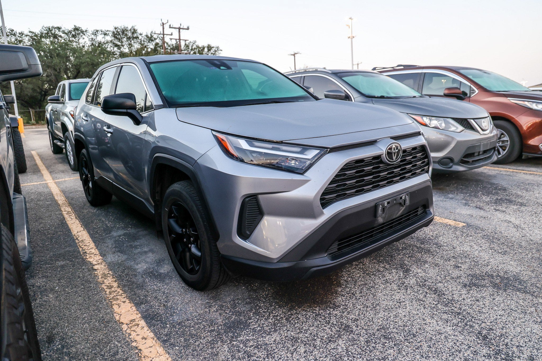 2024 Toyota RAV4 LE