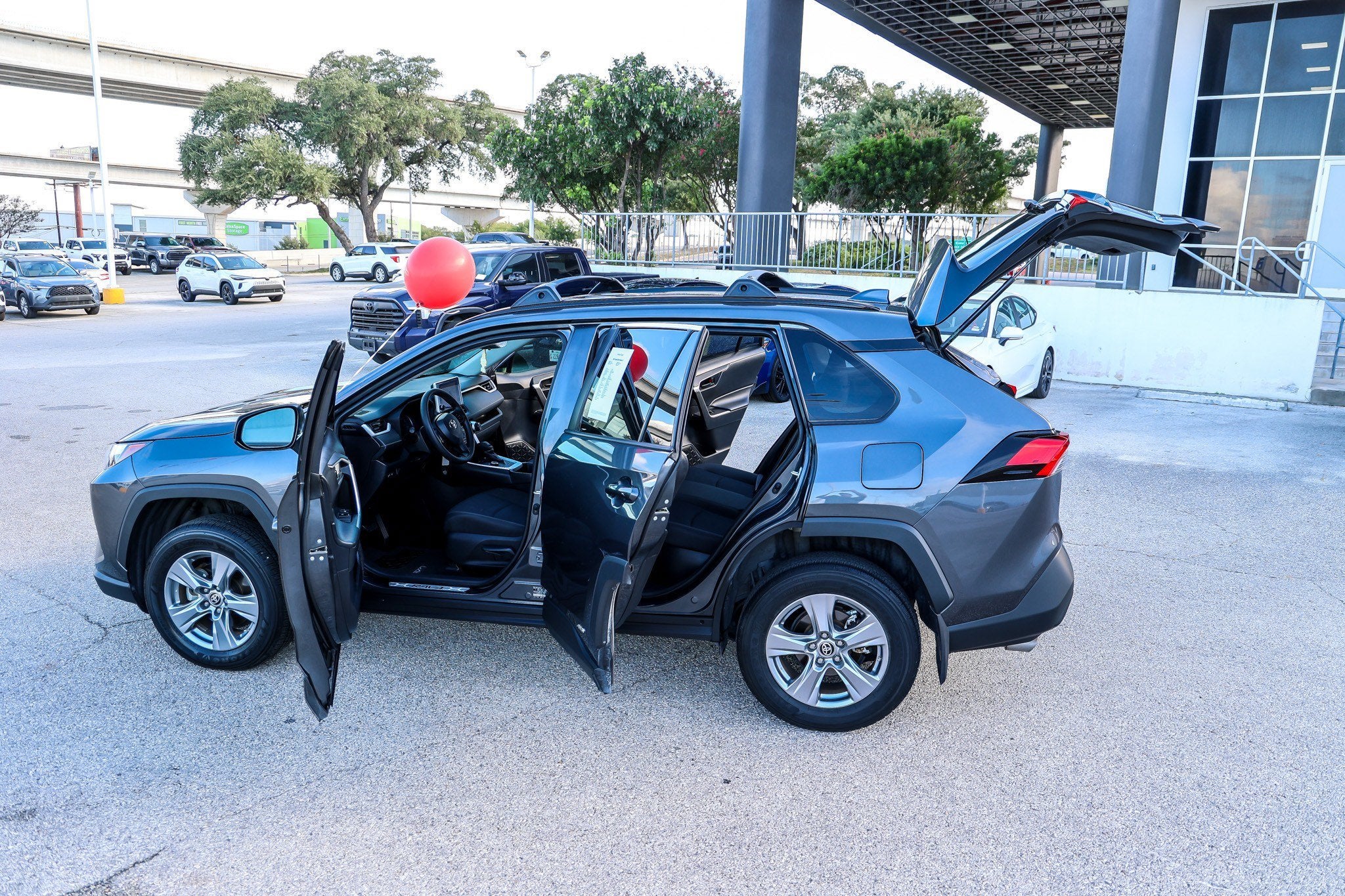 2024 Toyota RAV4 Hybrid Hybrid LE