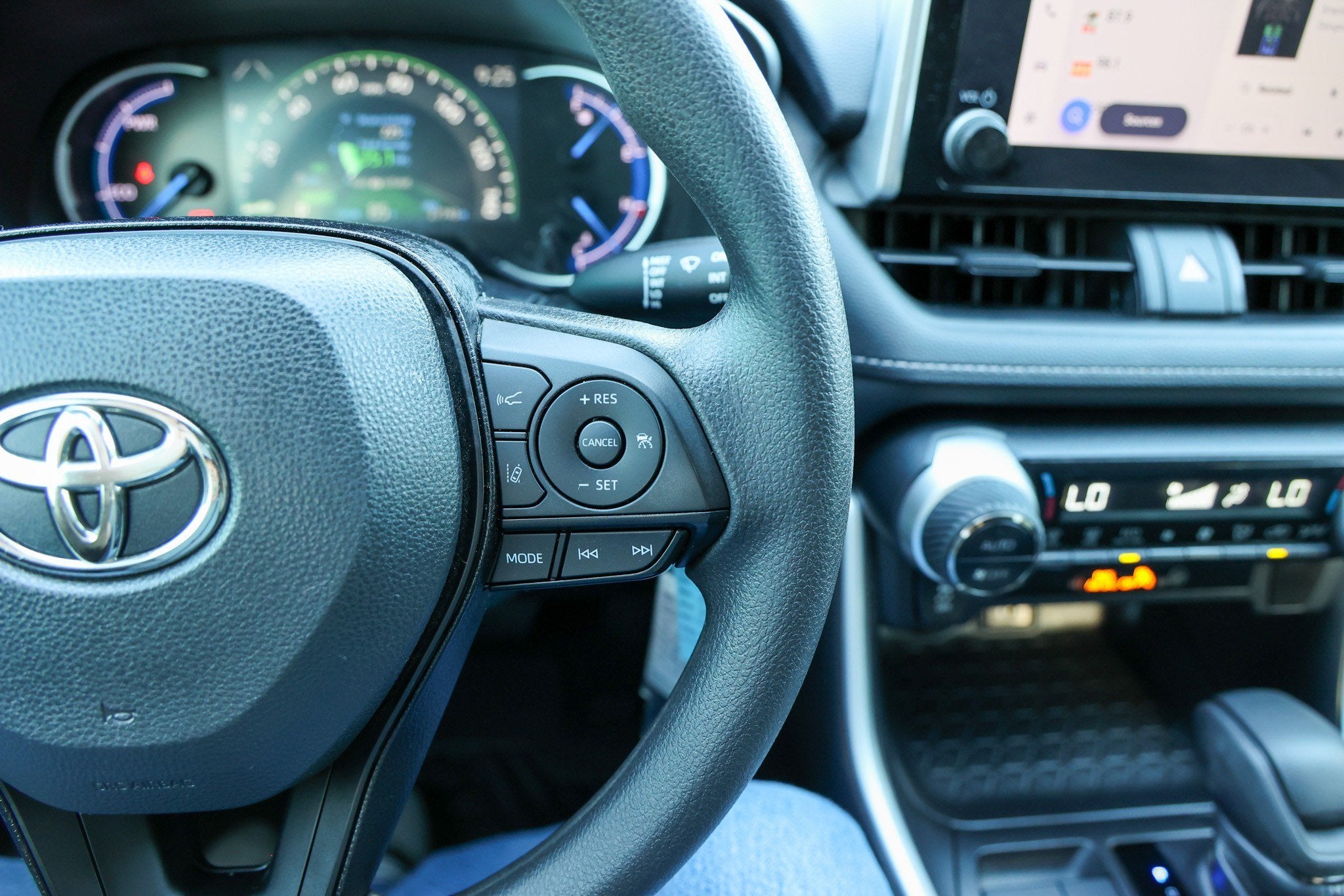 2024 Toyota RAV4 Hybrid Hybrid LE
