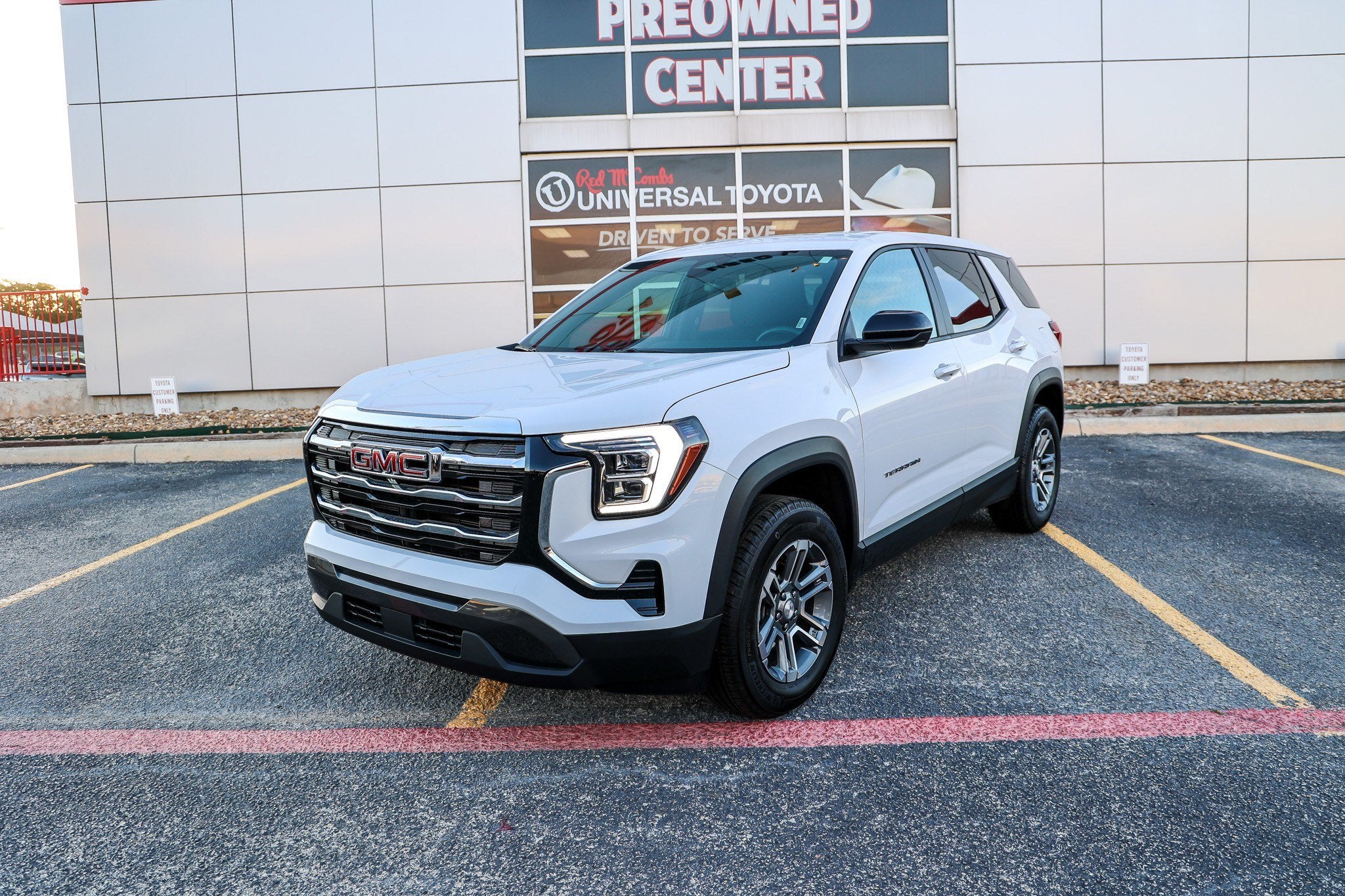2026 GMC Terrain FWD Elevation