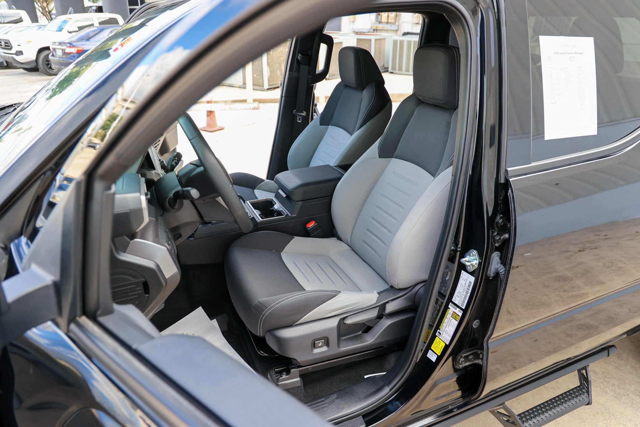 2025 Toyota Tacoma SR5