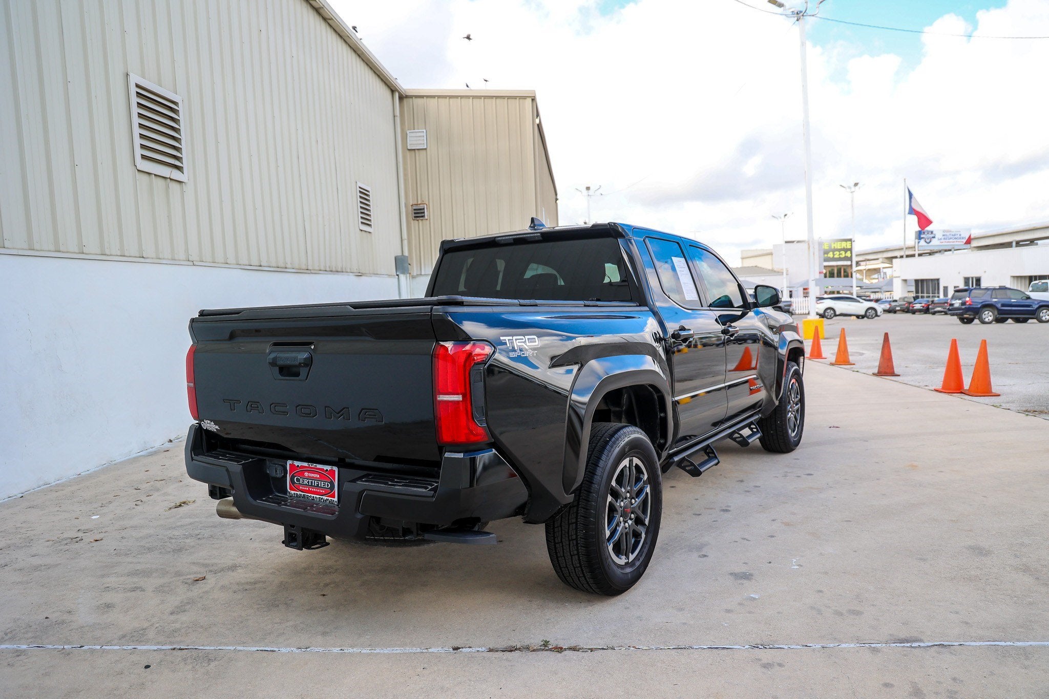 2025 Toyota Tacoma SR5