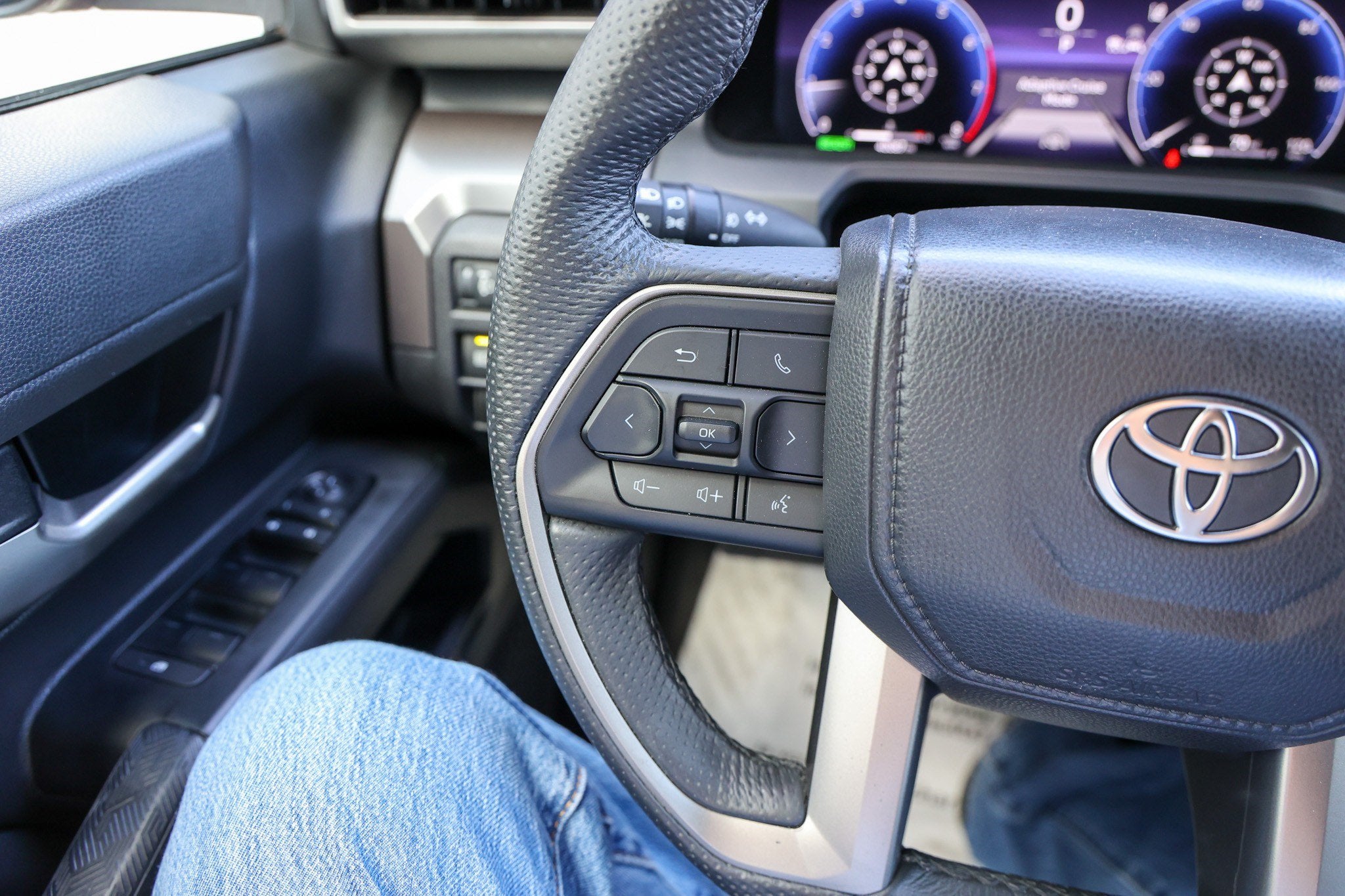2025 Toyota Tacoma i-FORCE MAX TRD Sport Hybrid