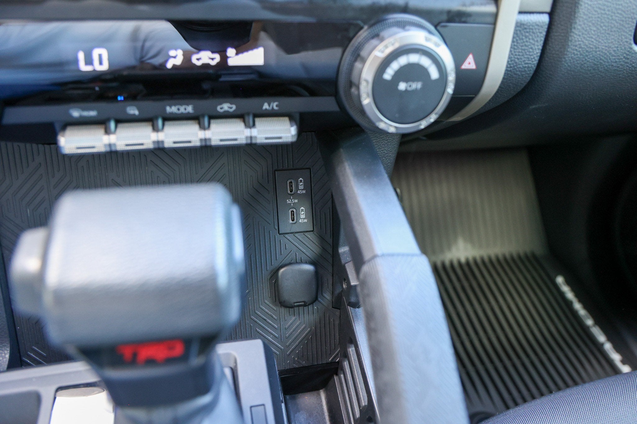 2025 Toyota Tacoma i-FORCE MAX TRD Sport Hybrid
