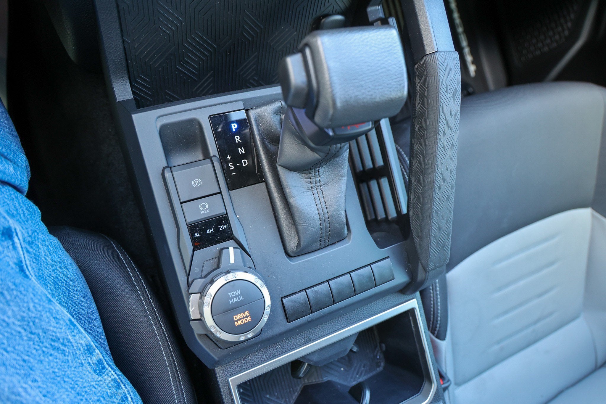 2025 Toyota Tacoma i-FORCE MAX TRD Sport Hybrid