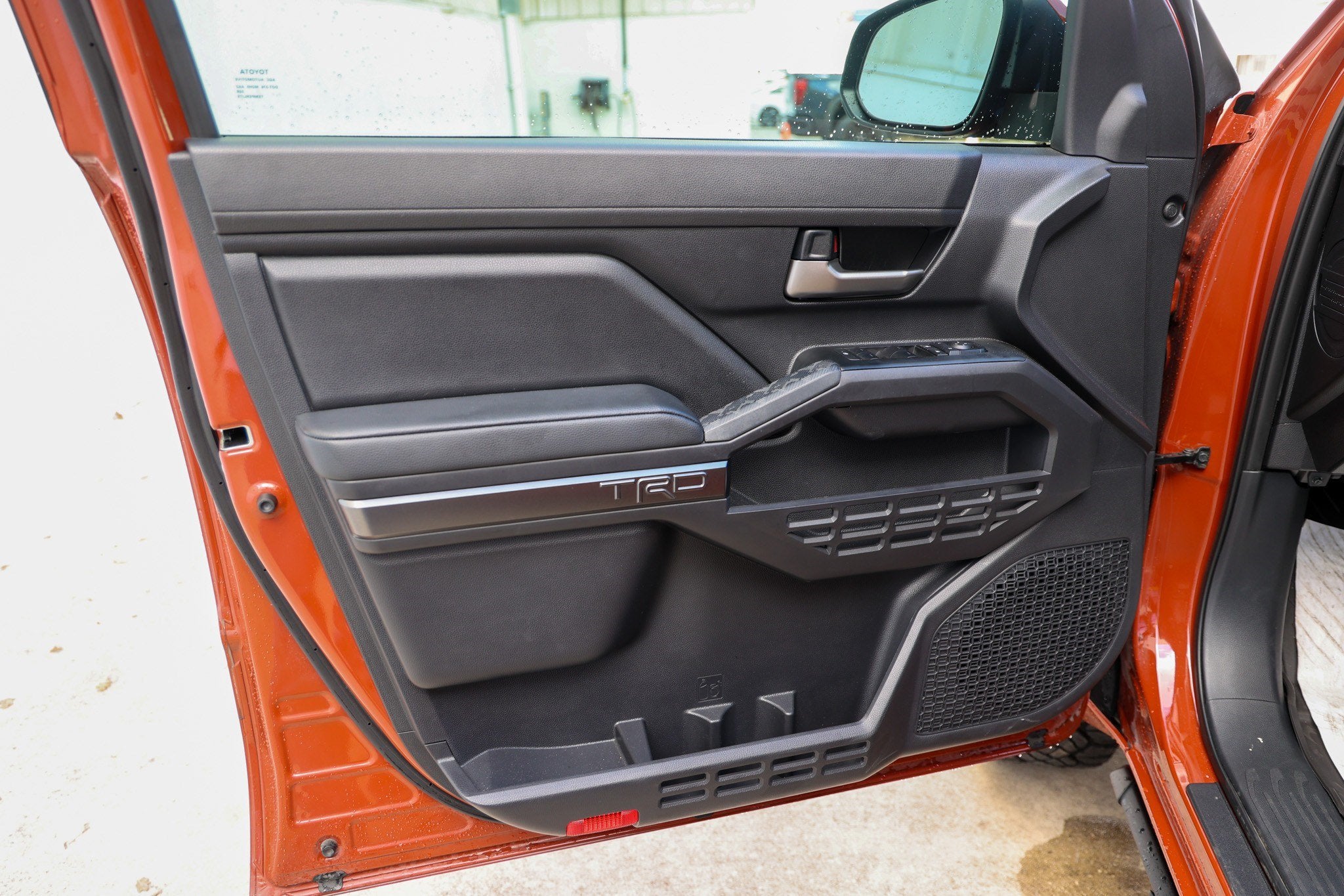 2025 Toyota Tacoma i-FORCE MAX TRD Sport Hybrid