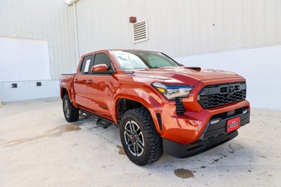 2025 Toyota Tacoma i-FORCE MAX TRD Sport Hybrid