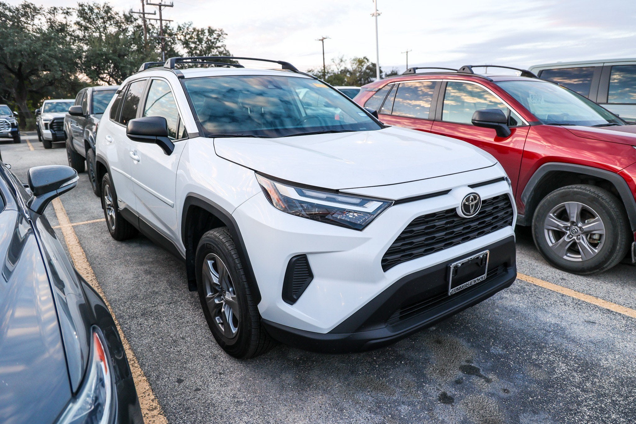 2025 Toyota RAV4 Hybrid Hybrid LE