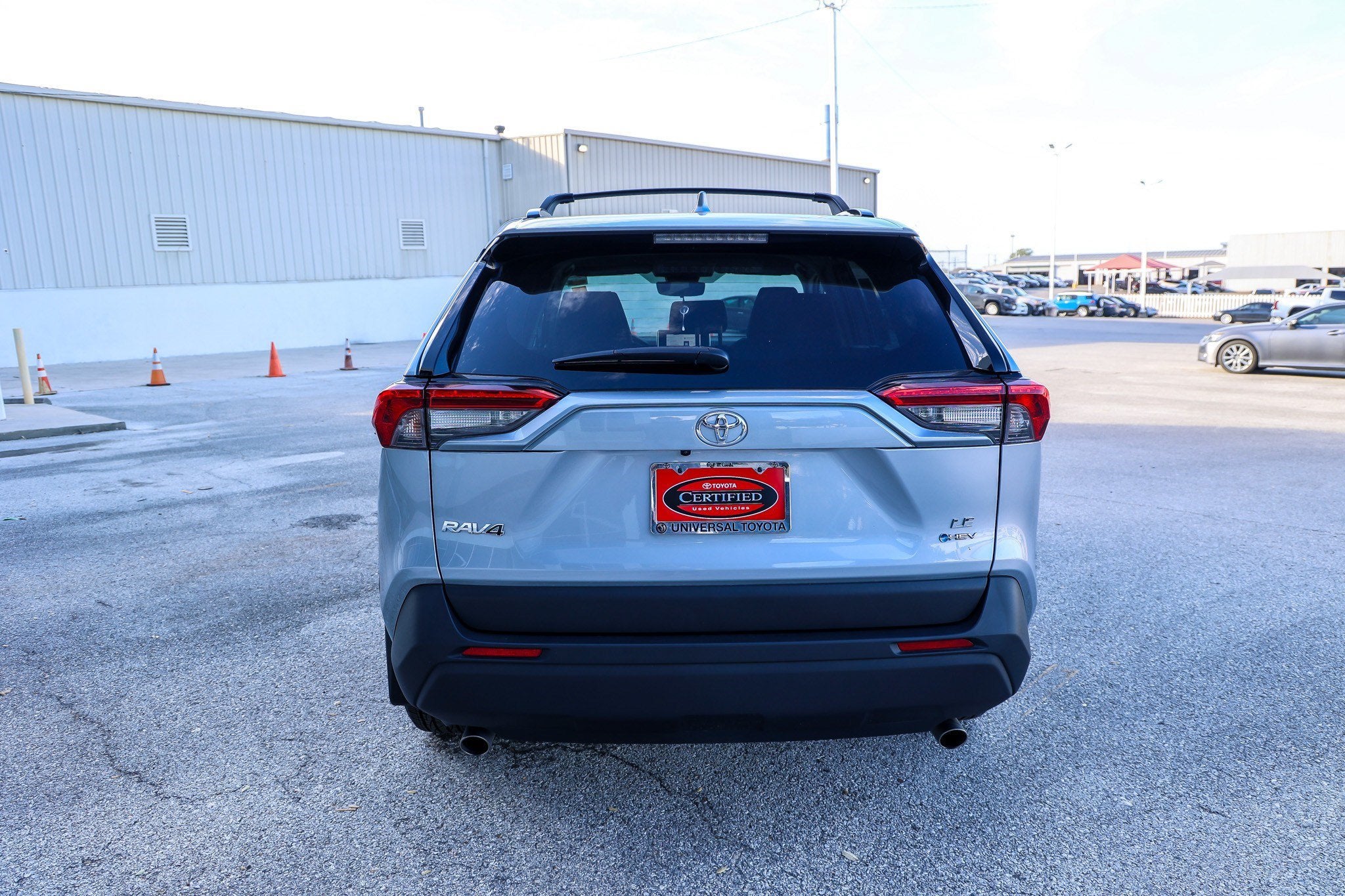 2025 Toyota RAV4 Hybrid LE