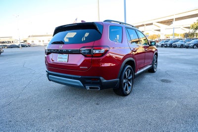 2025 Honda Pilot Touring