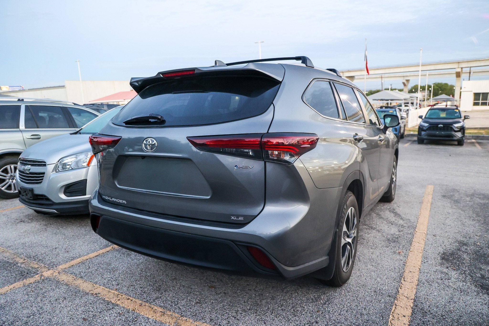 2026 Toyota Highlander Hybrid XLE