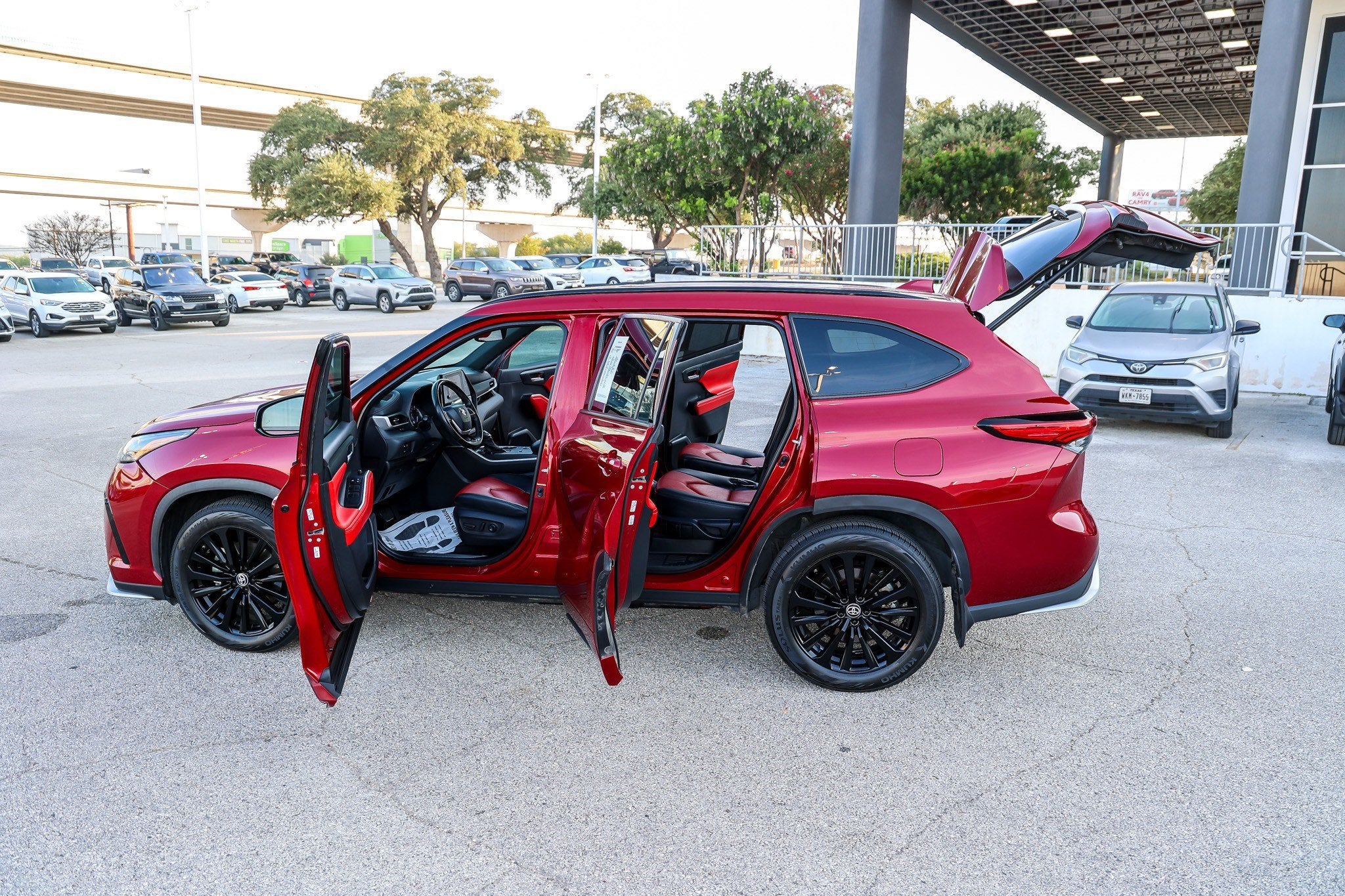 2023 Toyota Highlander XSE
