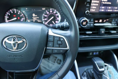 2022 Toyota Highlander XSE