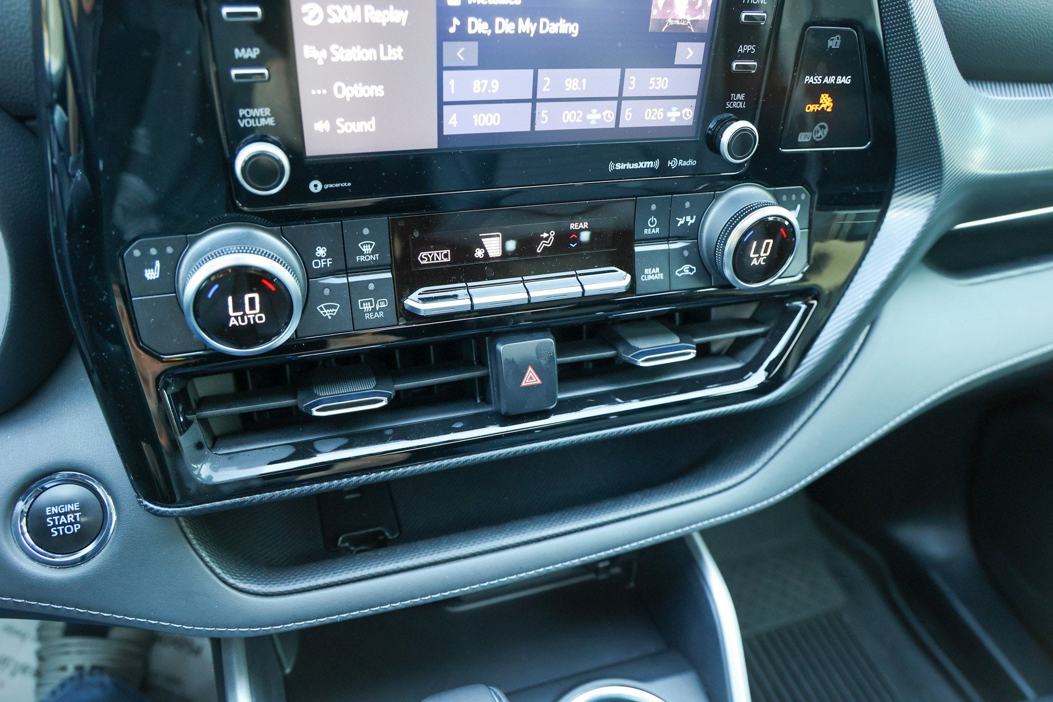 2022 Toyota Highlander XSE