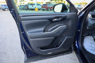 2022 Toyota Highlander XSE