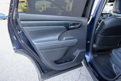 2022 Toyota Highlander XSE