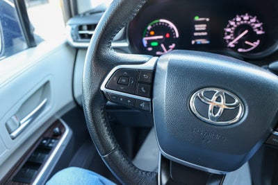 2022 Toyota Sienna XLE