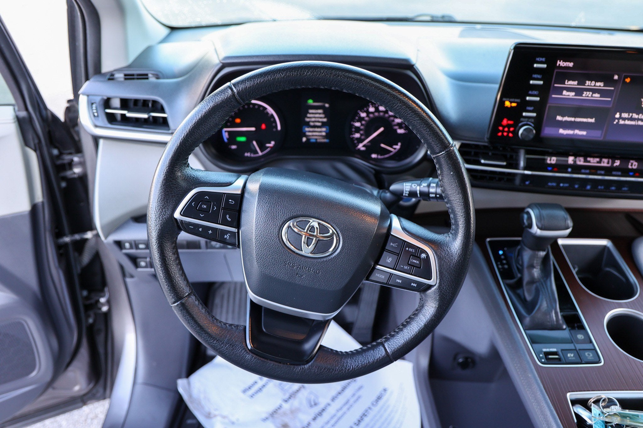 2022 Toyota Sienna XLE