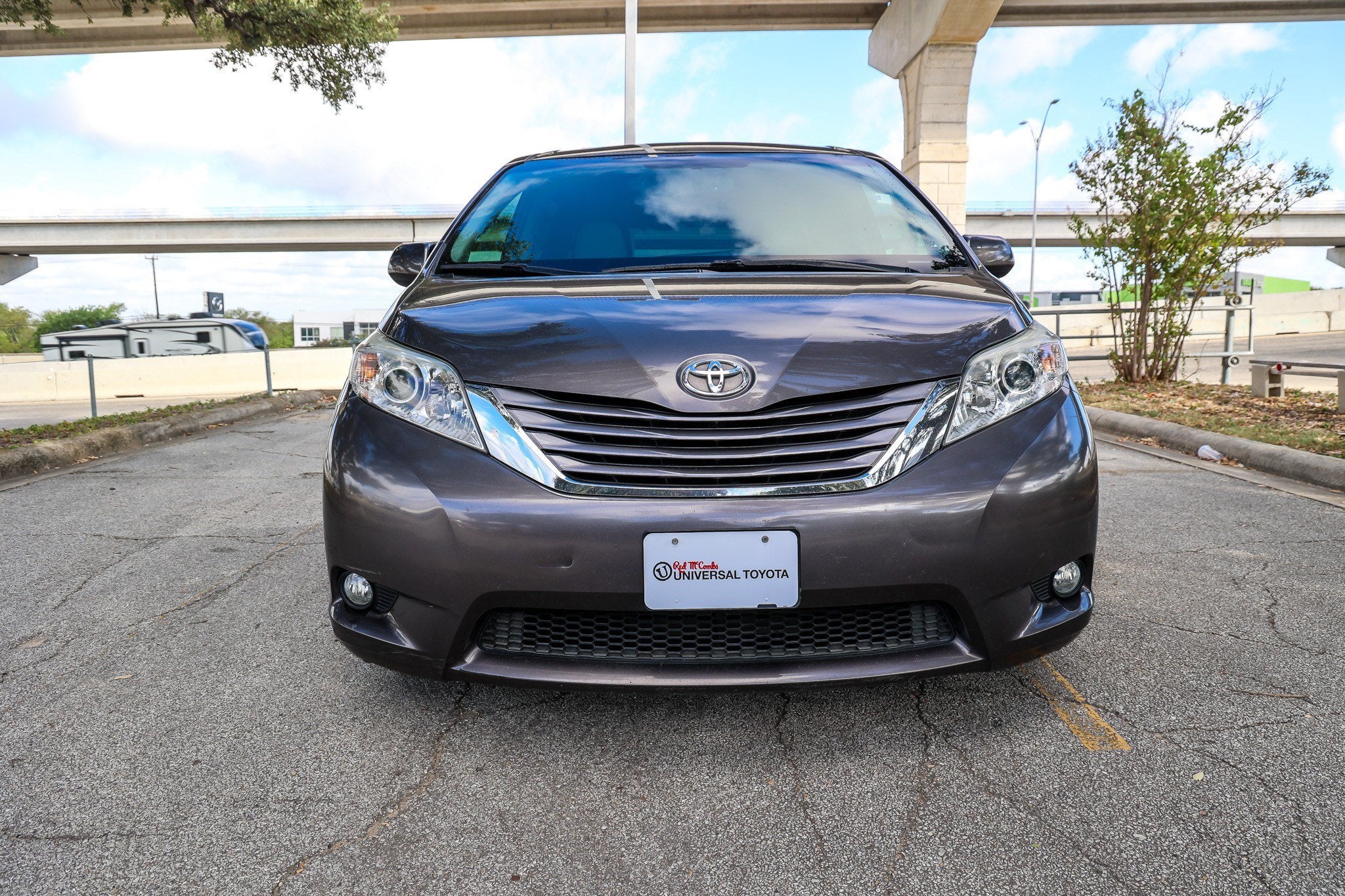 2017 Toyota Sienna XLE