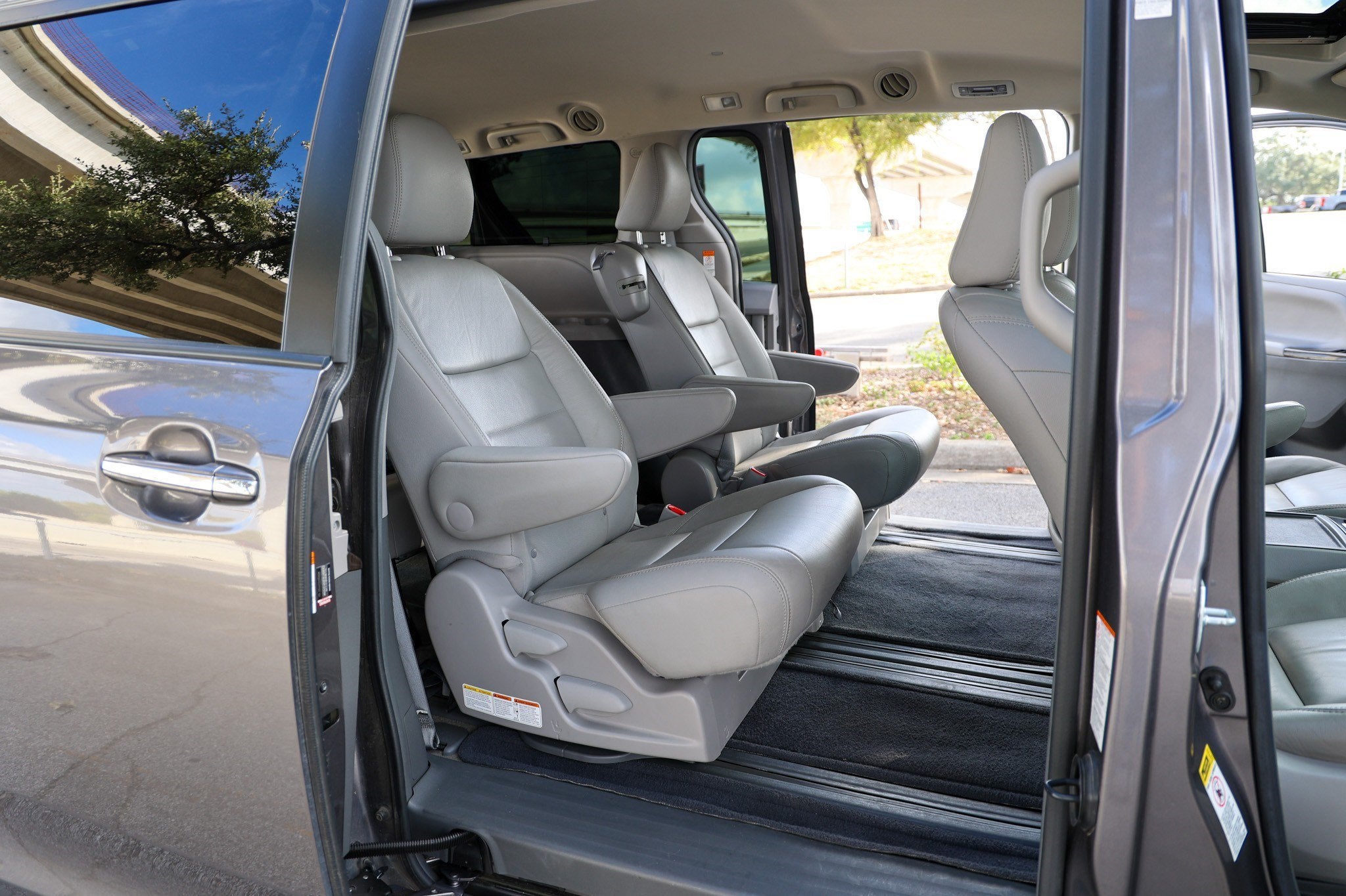 2017 Toyota Sienna XLE
