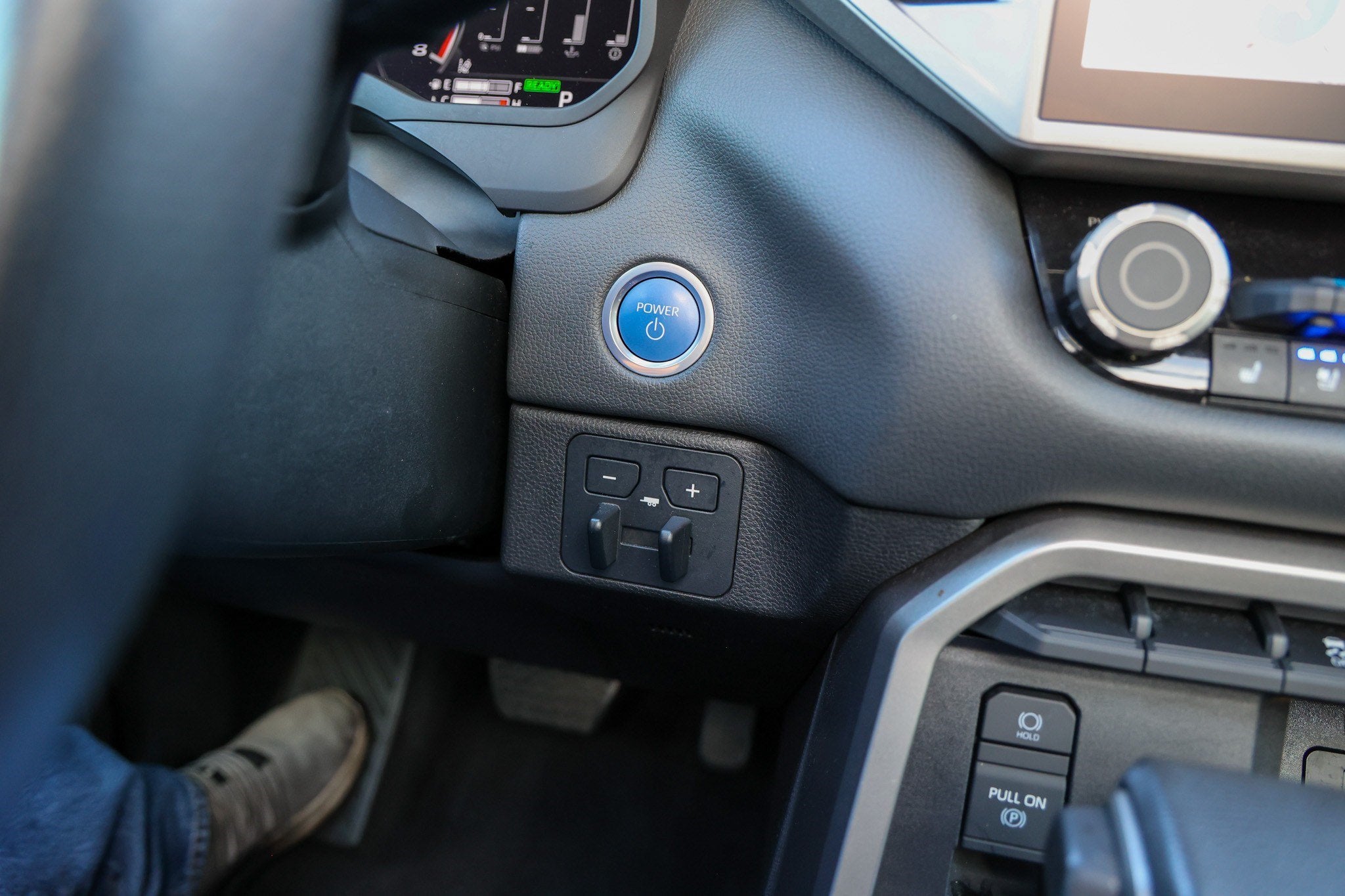 2024 Toyota Tundra i-FORCE MAX Limited Hybrid