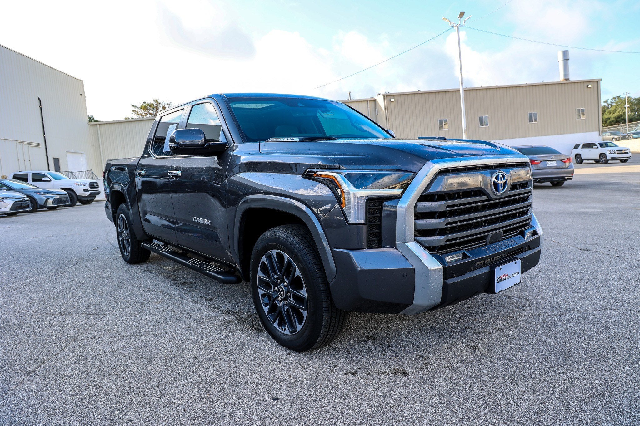 2024 Toyota Tundra i-FORCE MAX Limited Hybrid