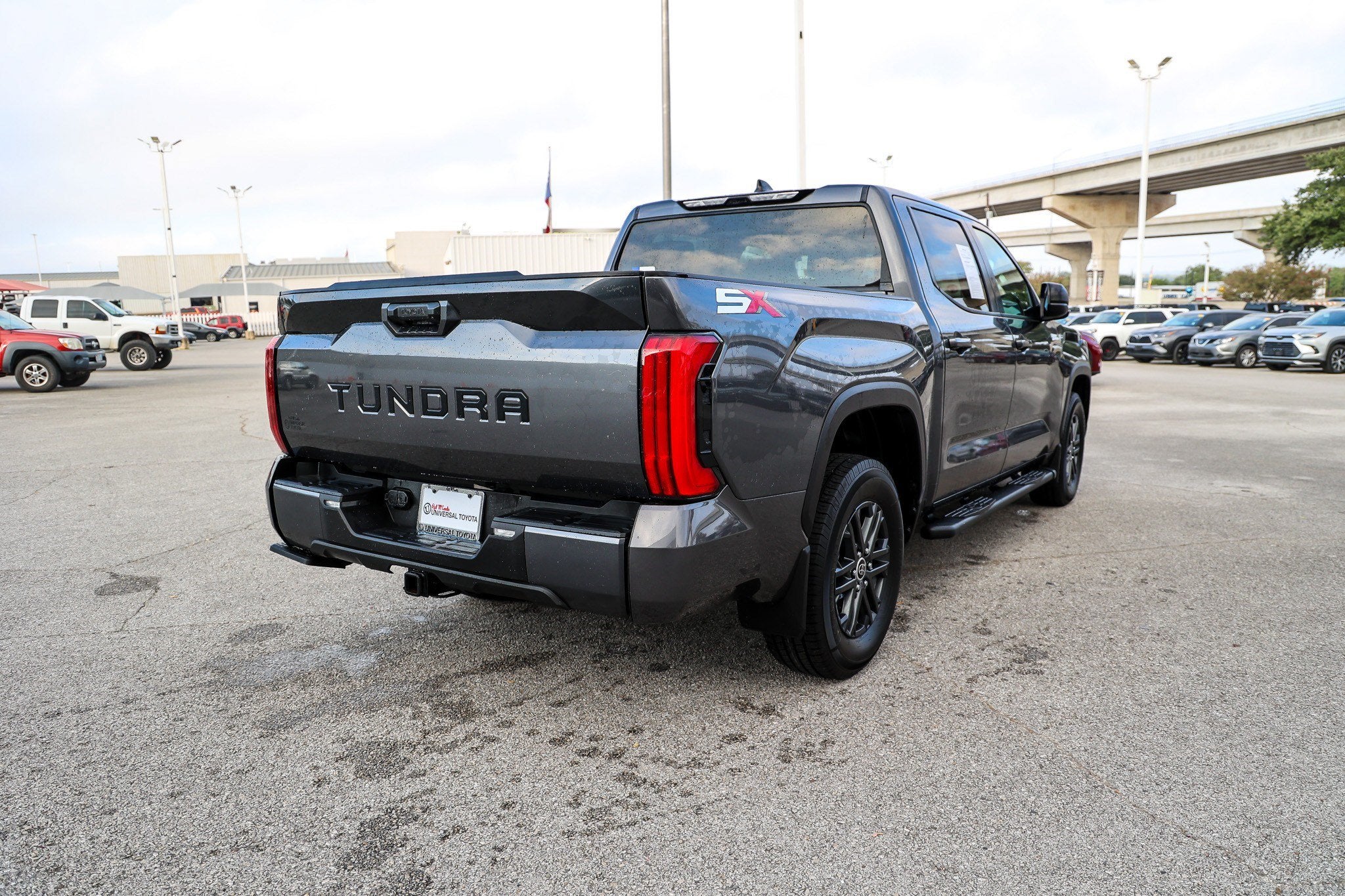 2024 Toyota Tundra SR5