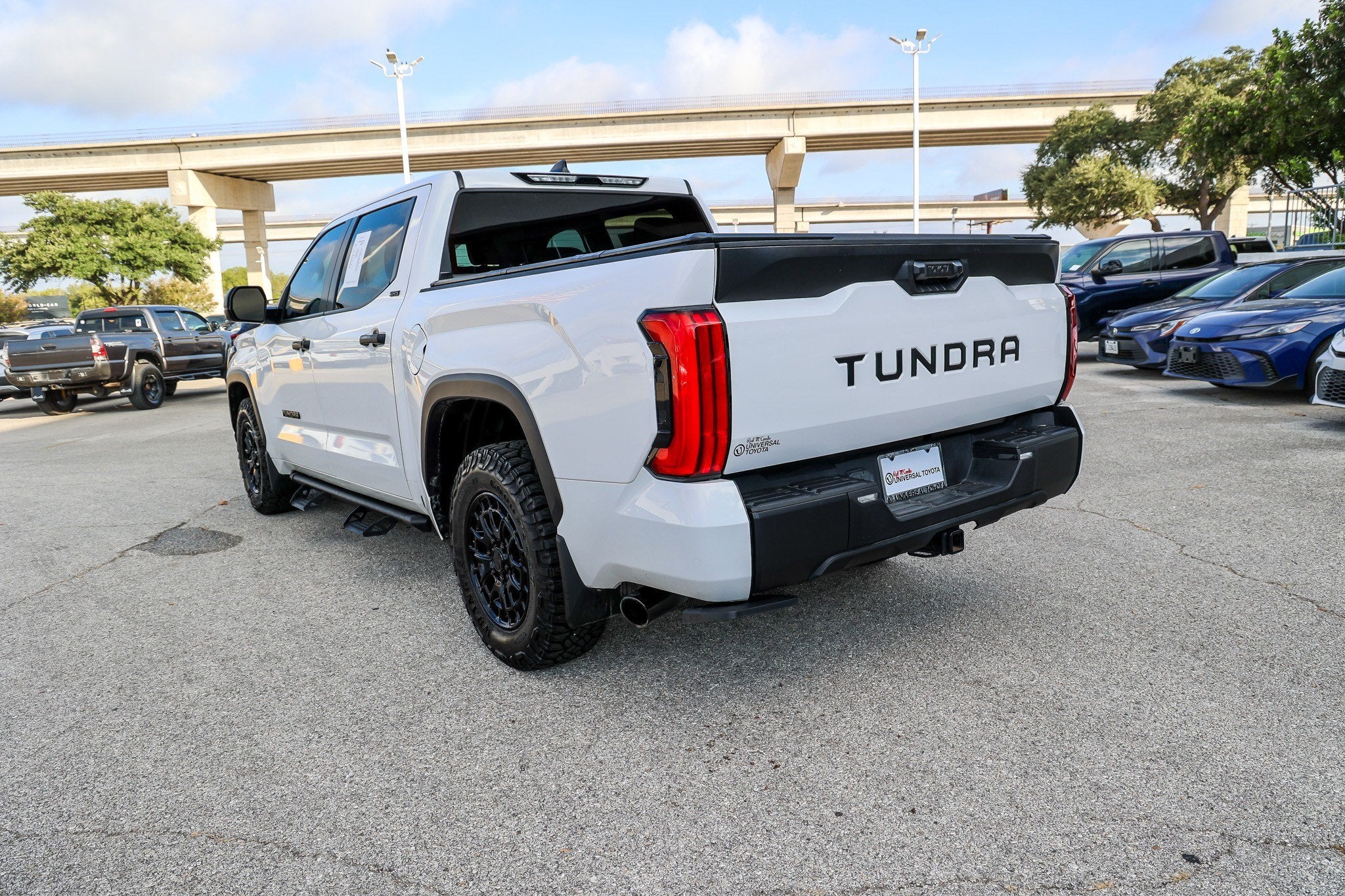 2025 Toyota Tundra SR5