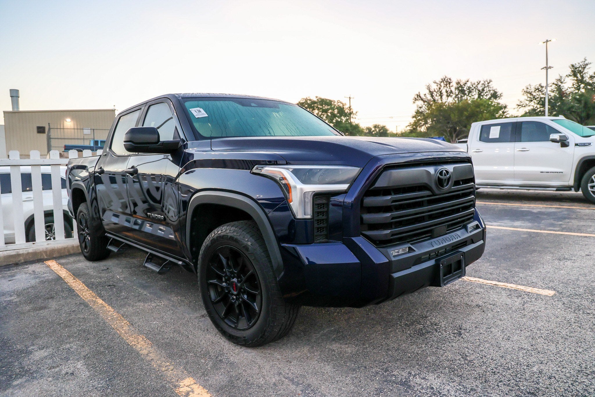 2023 Toyota Tundra 4WD SR5