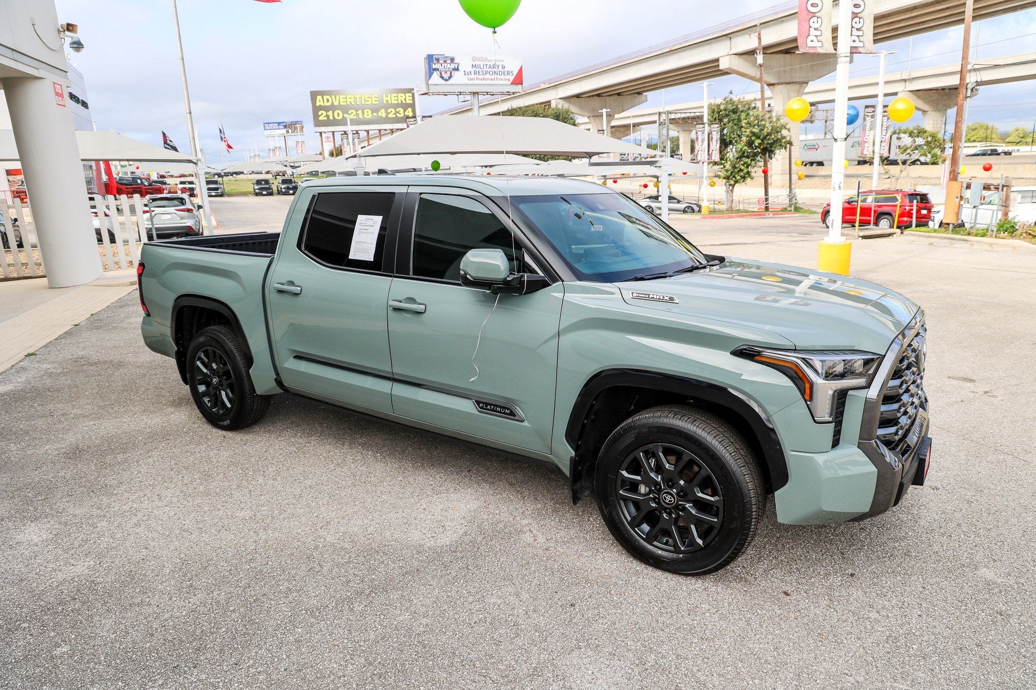 2026 Toyota Tundra i-FORCE MAX Platinum Hybrid