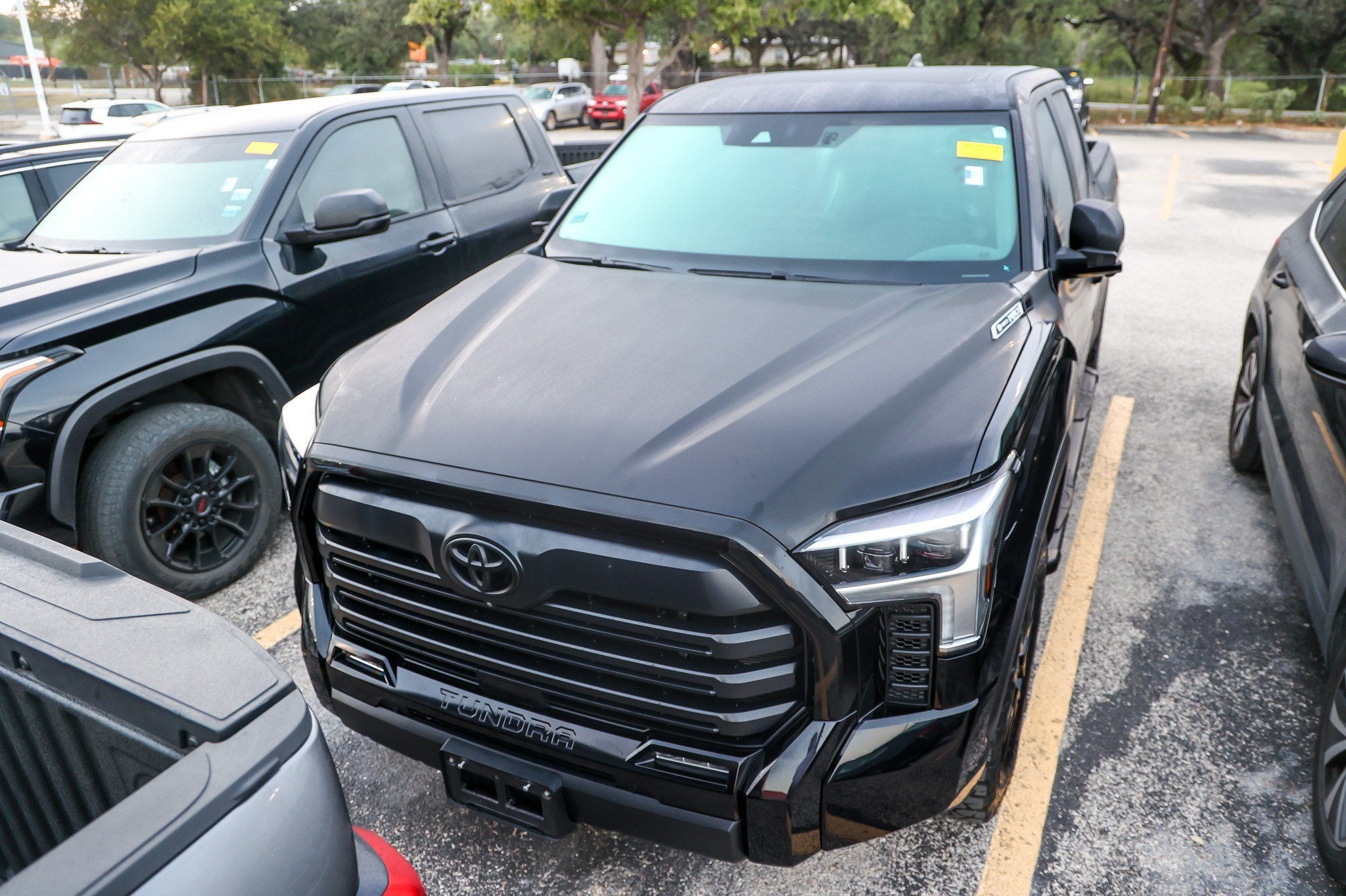 2025 Toyota Tundra i-FORCE MAX Limited Hybrid