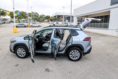 2026 Toyota Corolla Cross LE