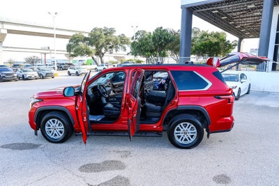 2023 Toyota Sequoia SR5