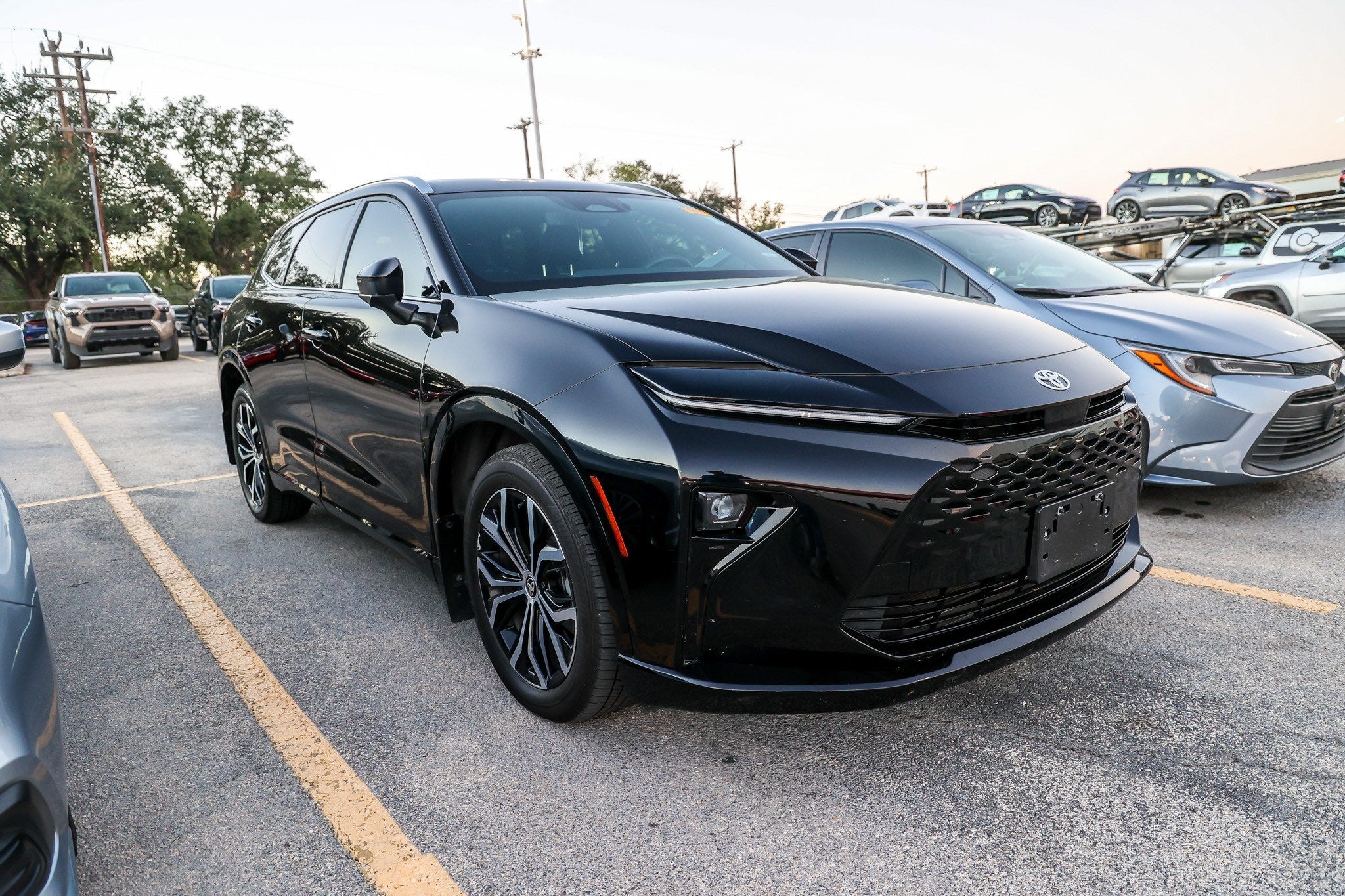 2025 Toyota Toyota Crown Signia XLE