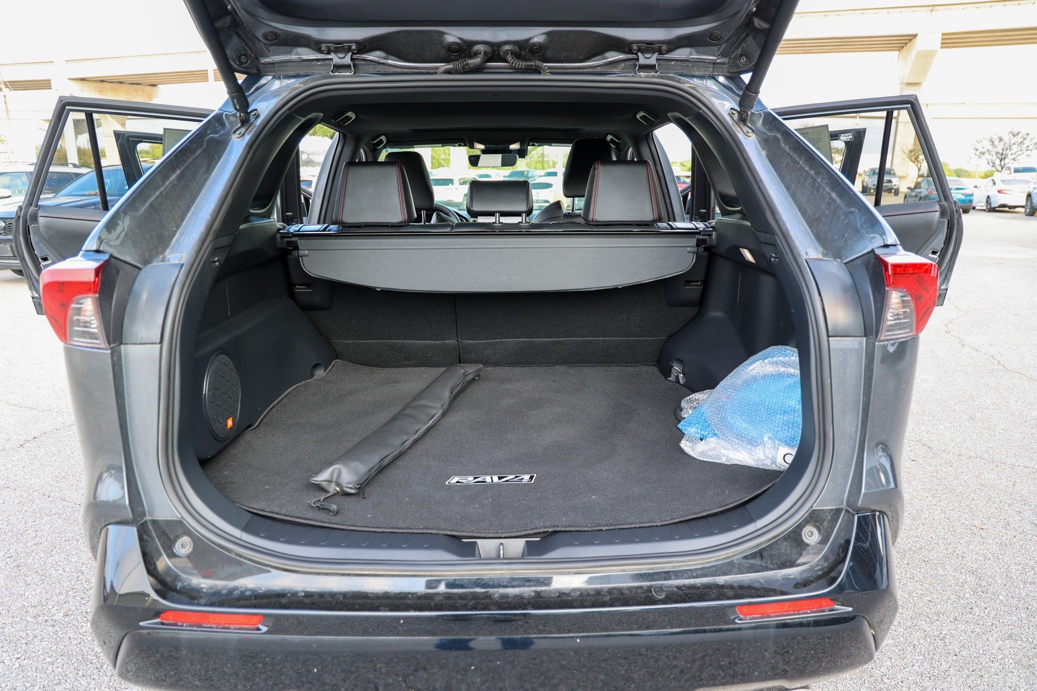 2025 Toyota RAV4 Plug-in Hybrid XSE