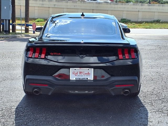2025 Ford Mustang EcoBoost
