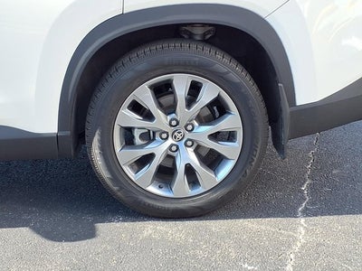 2024 Toyota Grand Highlander Base