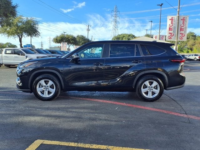2025 Toyota Highlander LE