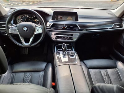 2019 BMW 7 Series 750i