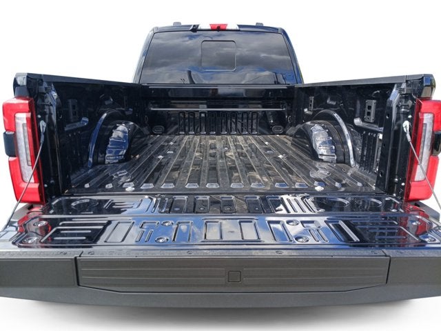 2027 Ford Super Duty F-250 SRW Platinum®