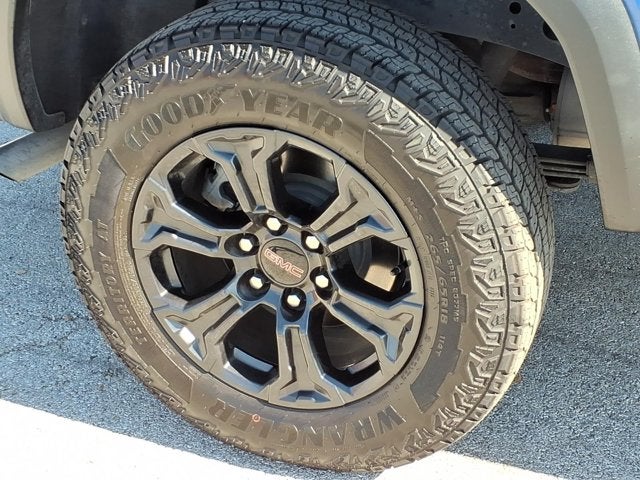 2025 GMC Canyon 2WD Elevation