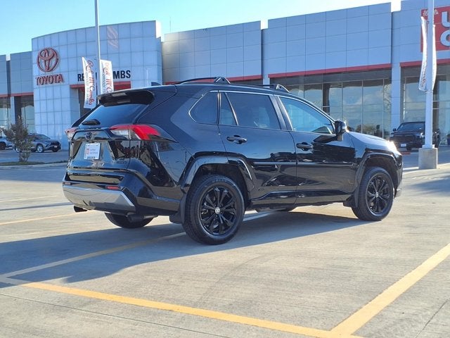 2024 Toyota RAV4 Hybrid SE