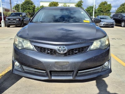 2014 Toyota Camry SE