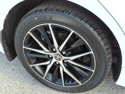 2024 Toyota Camry Hybrid SE