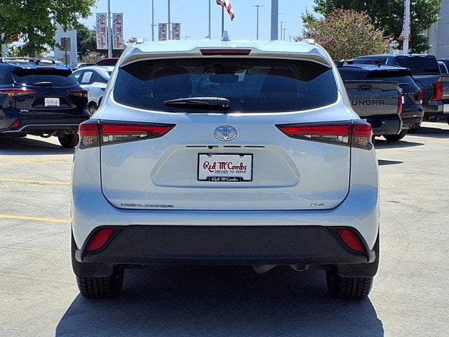 2022 Toyota Highlander XLE
