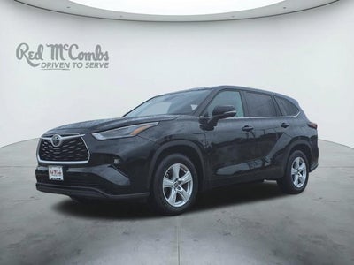 2025 Toyota Highlander LE