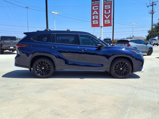 2025 Toyota Highlander XLE