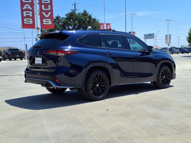 2025 Toyota Highlander XLE